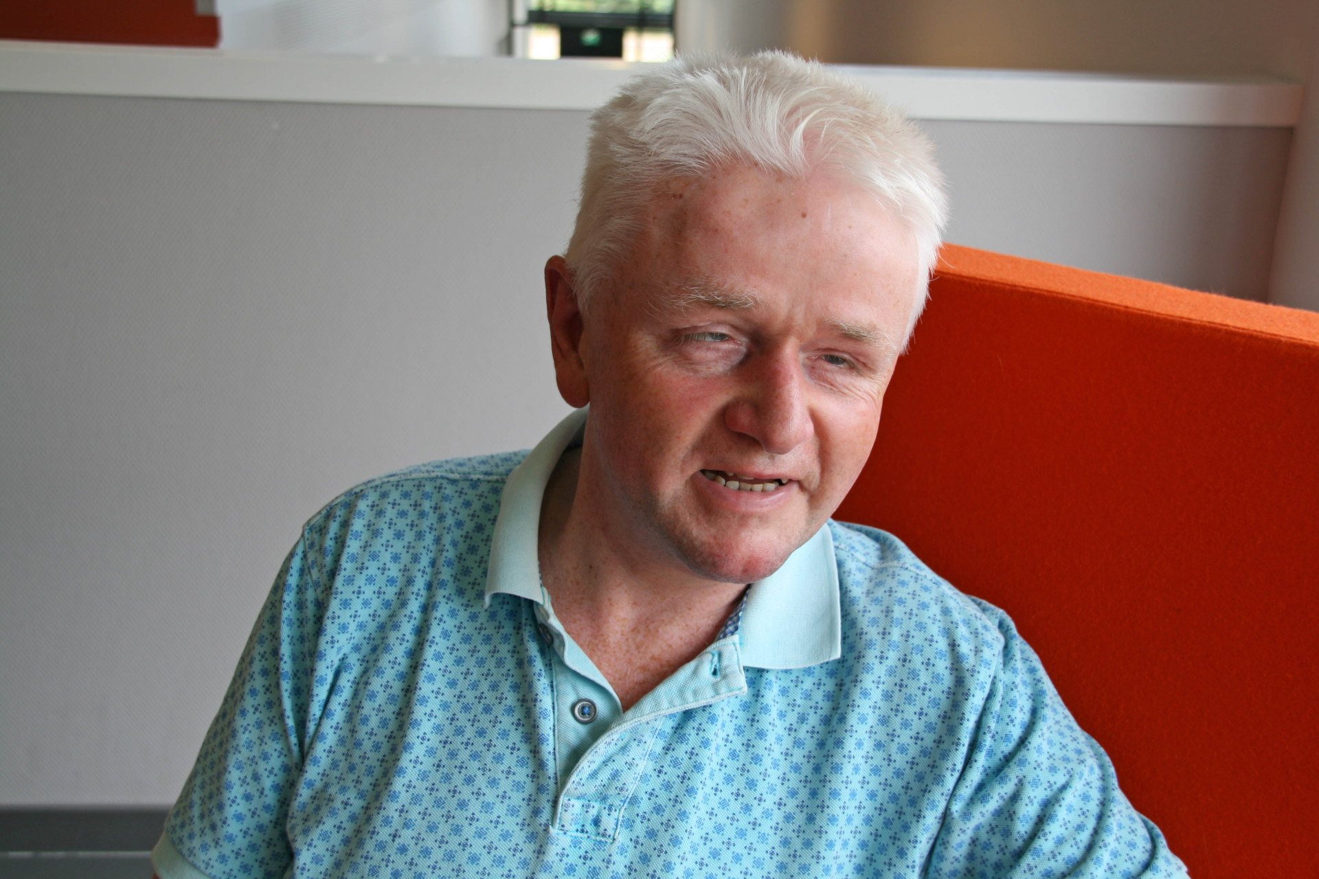 Portret van Wim Pierik, een van de columnisten in de rubriek Blindganger